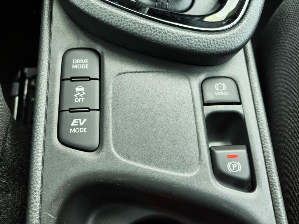 Toyota Yaris Cross 1.5 Hybrid 115 First Edition | Comfort Pack | Sensoren | Stoelve - Image 21