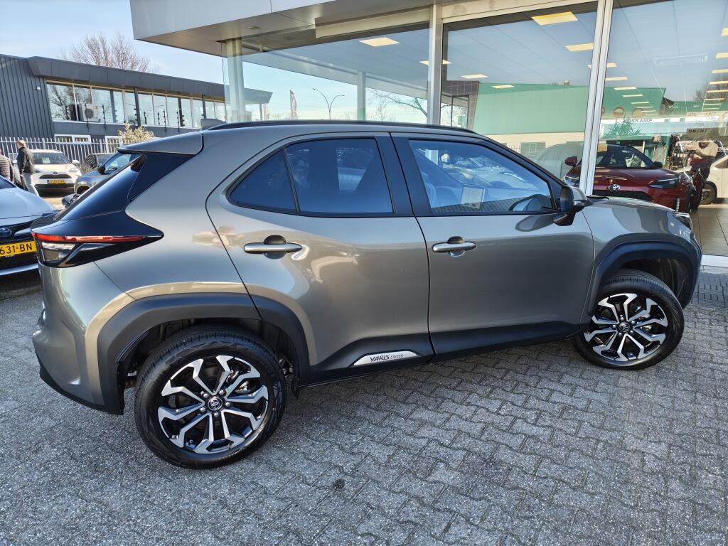 Toyota Yaris Cross 1.5 Hybrid 115 First Edition | Comfort Pack | Sensoren | Stoelve - Image 5