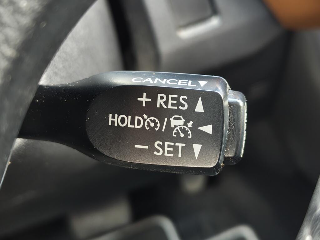 Toyota RAV4 2.5 Hybrid AWD Executive | Trekhaak | Leder | Navi | Stoelverwar - Image 16