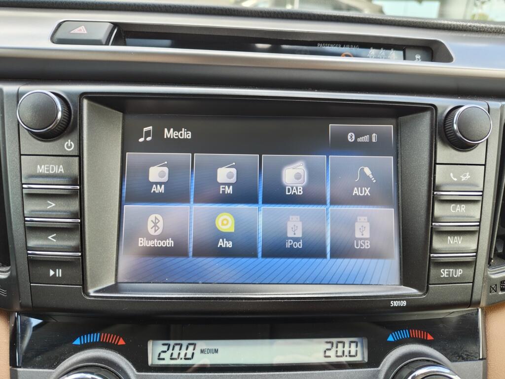 Toyota RAV4 2.5 Hybrid AWD Executive | Trekhaak | Leder | Navi | Stoelverwar - Image 17