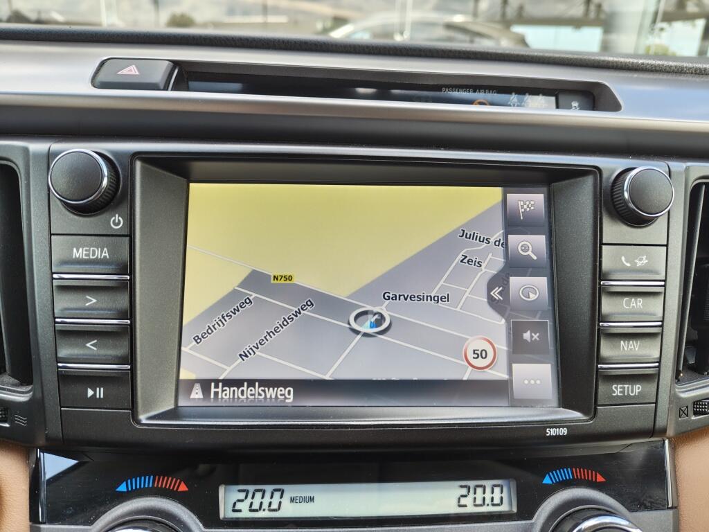 Toyota RAV4 2.5 Hybrid AWD Executive | Trekhaak | Leder | Navi | Stoelverwar - Image 19