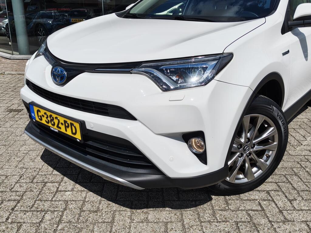 Toyota RAV4 2.5 Hybrid AWD Executive | Trekhaak | Leder | Navi | Stoelverwar - Image 2