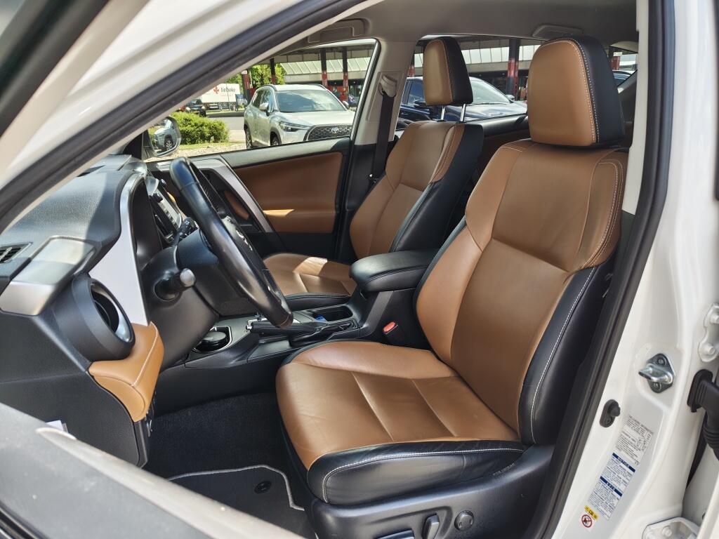 Toyota RAV4 2.5 Hybrid AWD Executive | Trekhaak | Leder | Navi | Stoelverwar - Image 29