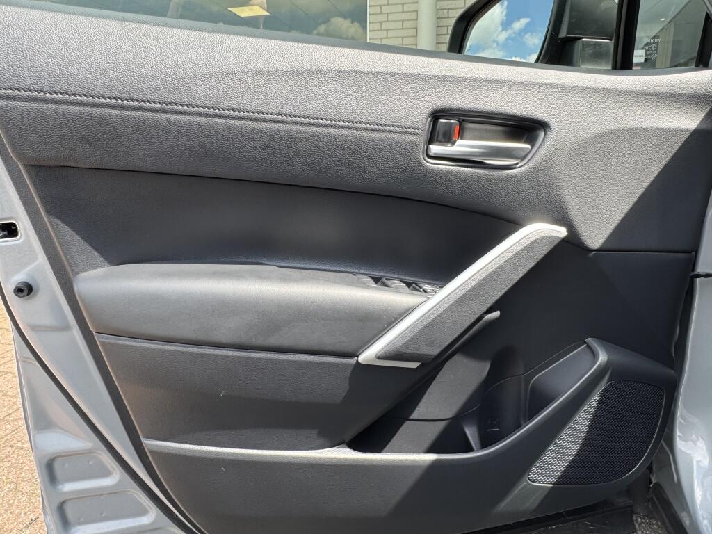 Toyota Corolla Cross Hybrid 140 Style | Stuur + Stoelverwarming | Blindspot | PDC V+A - Image 12