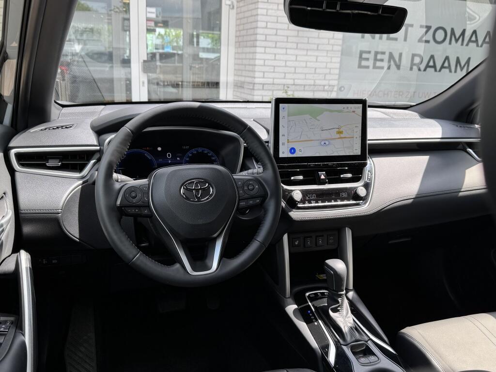 Toyota Corolla Cross Hybrid 140 Style | Stuur + Stoelverwarming | Blindspot | PDC V+A - Image 17