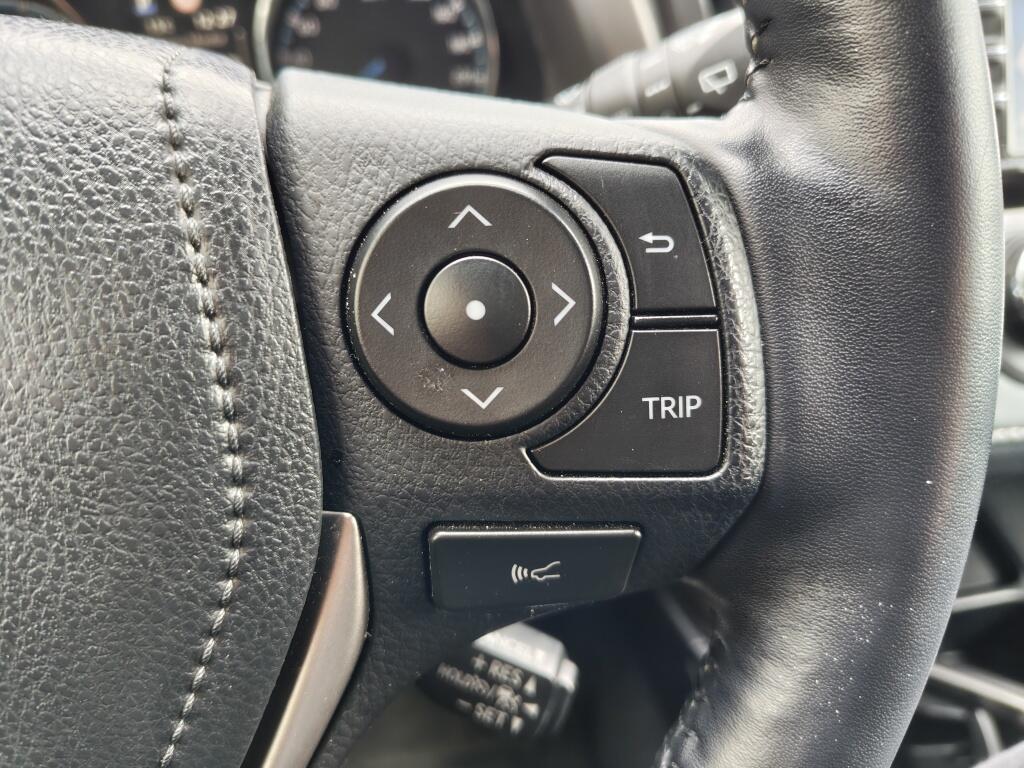 Toyota RAV4 2.5 Hybrid AWD Style | Trekhaak |  1650kg Trekgew. | Treeplanken - Image 16