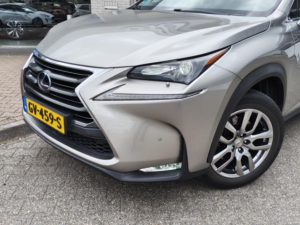 Lexus NX 300h AWD Luxury Line | Trekhaak | Bearlock | Pano | Navi | - Image 2