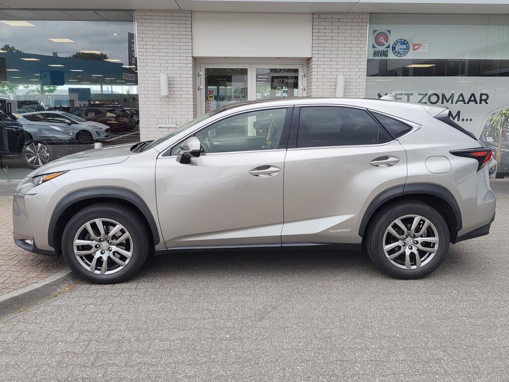 Lexus NX 300h AWD Luxury Line | Trekhaak | Bearlock | Pano | Navi | - Image 3