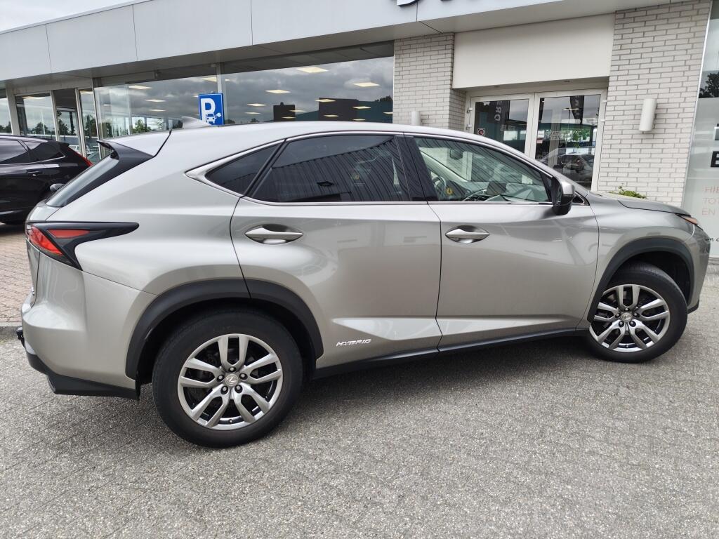 Lexus NX 300h AWD Luxury Line | Trekhaak | Bearlock | Pano | Navi | - Image 5