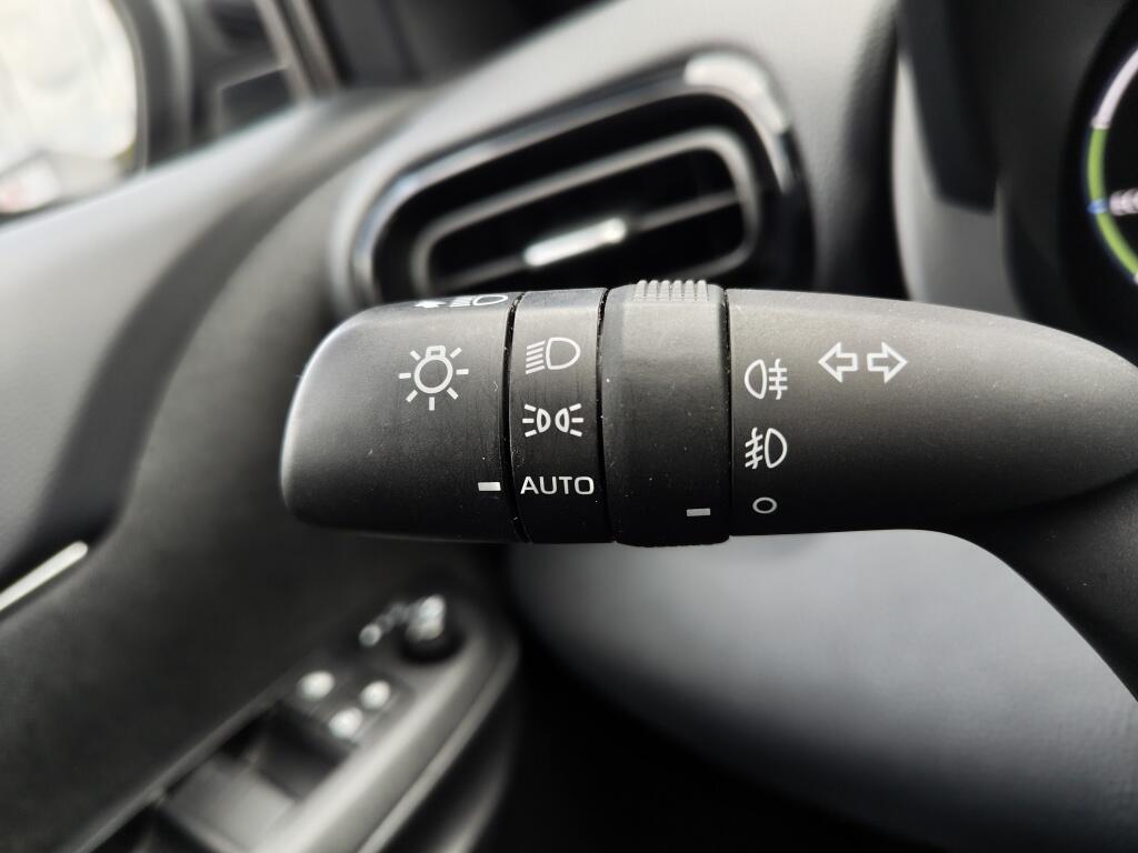Toyota Yaris Cross 1.5 Hybrid Style | Pano | Head-Up Display | Navi | Stoelverwarmi - Image 13