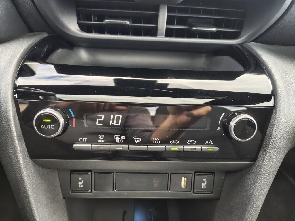 Toyota Yaris Cross 1.5 Hybrid Style | Pano | Head-Up Display | Navi | Stoelverwarmi - Image 20