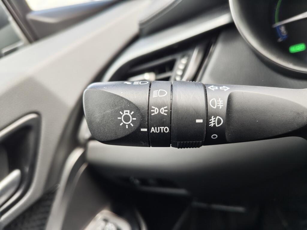 Toyota C-HR 2.0 Hybrid GR-Sport | Navi | Sensoren v/a | Apple carplay, Andro - Image 11
