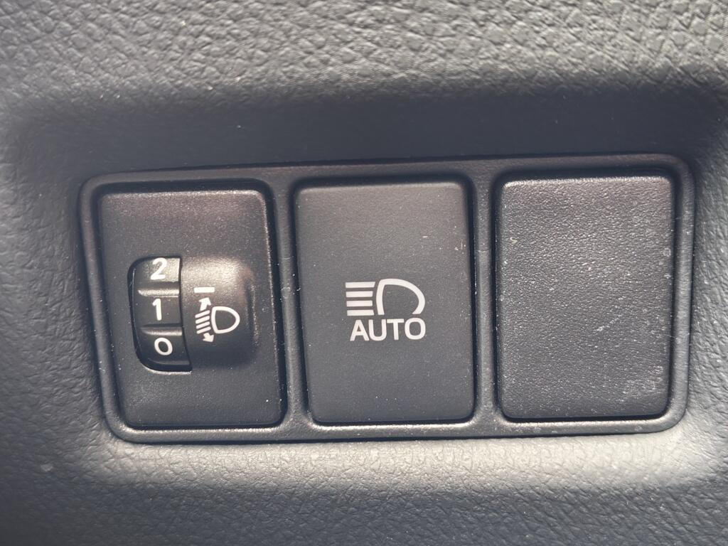 Toyota C-HR 2.0 Hybrid GR-Sport | Navi | Sensoren v/a | Apple carplay, Andro - Image 23
