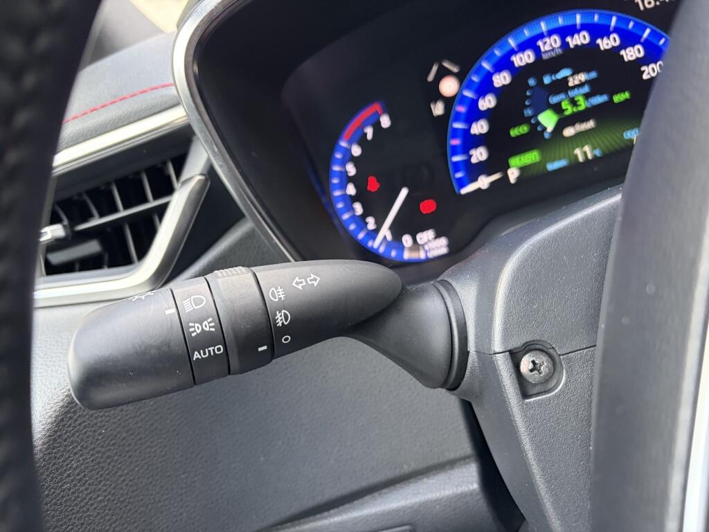 Toyota Corolla 2.0 Hybrid Executive | Stoelverwarming | Sensoren V/A | Navi - Image 12