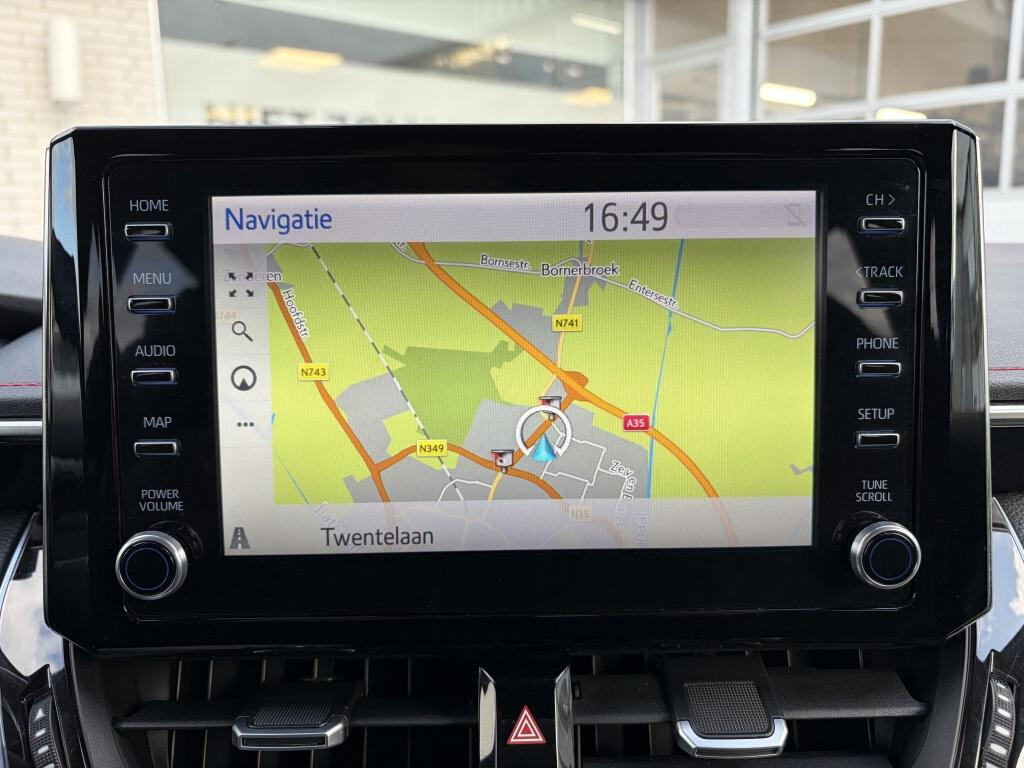 Toyota Corolla 2.0 Hybrid Executive | Stoelverwarming | Sensoren V/A | Navi - Image 17