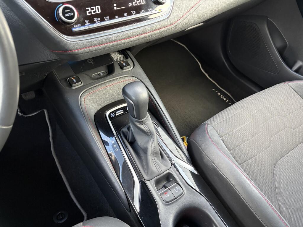 Toyota Corolla 2.0 Hybrid Executive | Stoelverwarming | Sensoren V/A | Navi - Image 24