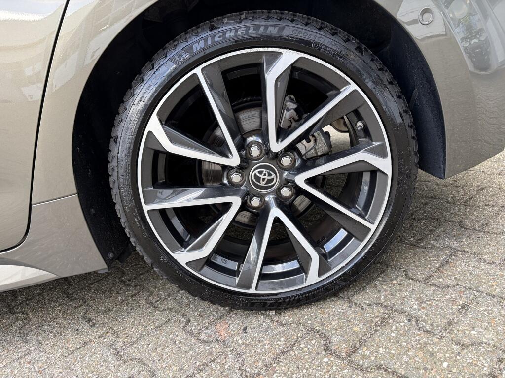 Toyota Corolla 2.0 Hybrid Executive | Stoelverwarming | Sensoren V/A | Navi - Image 38