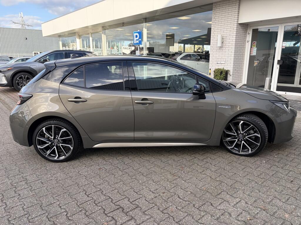 Toyota Corolla 2.0 Hybrid Executive | Stoelverwarming | Sensoren V/A | Navi - Image 5