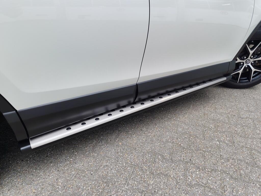 Toyota RAV4 2.5 Hybrid AWD Style | Trekhaak |  1650kg Trekgew. | Treeplanken - Image 5
