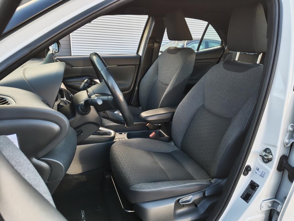 Toyota Yaris Cross 1.5 Hybrid 130 Dynamic | Comfort Pack | Sensoren v/a | Stoelverw - Image 29