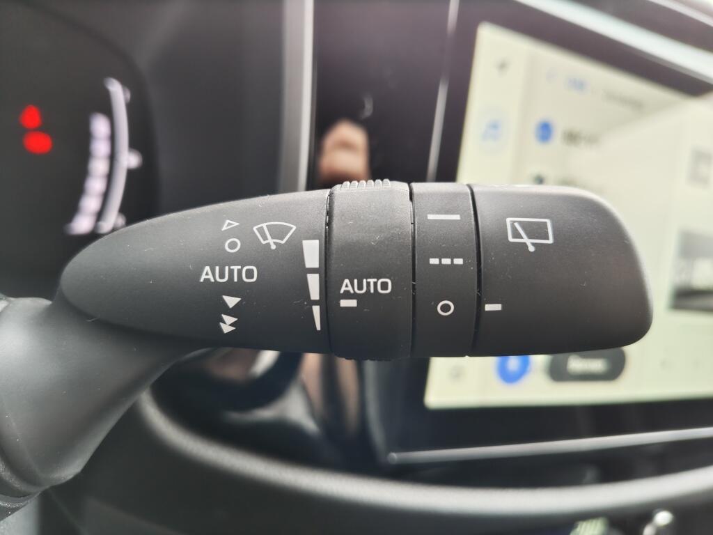 Toyota Aygo X 1.5 Hybrid GR Sport | JBL | Sensoren v/a | Stoelverwarming - Image 15