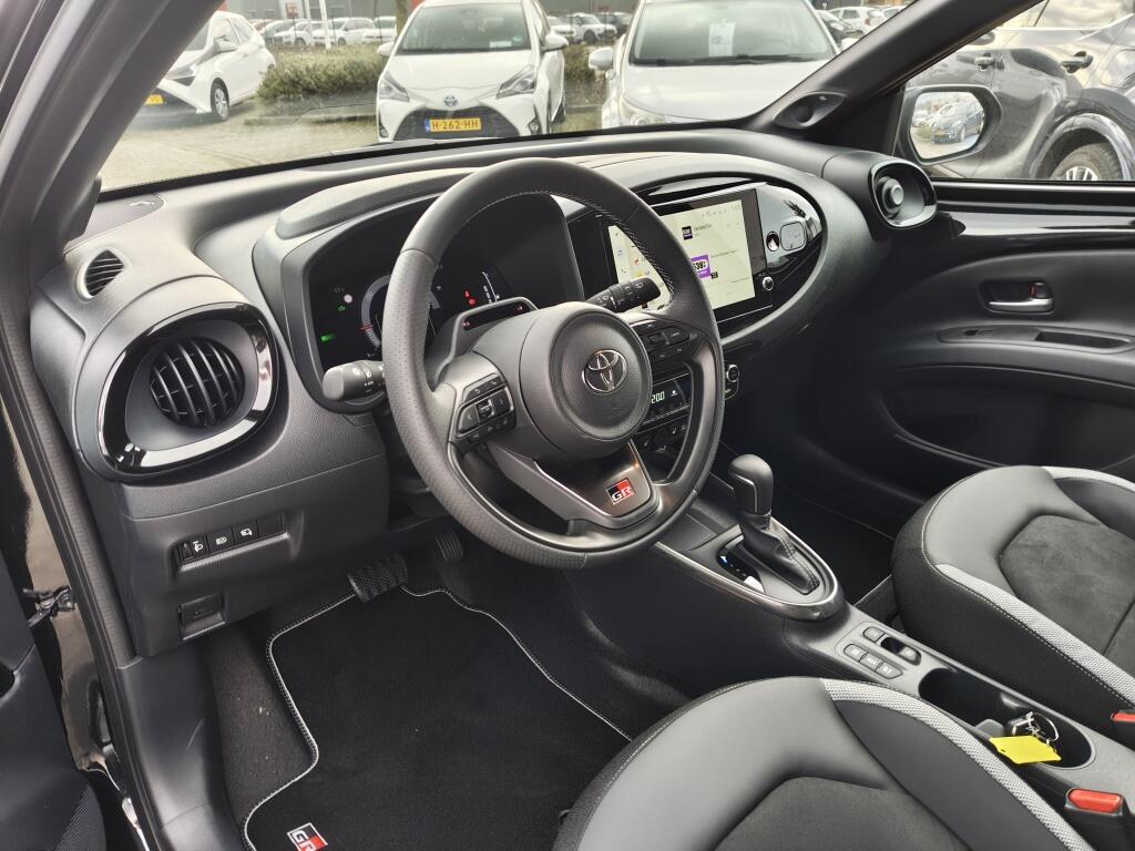 Toyota Aygo X 1.5 Hybrid GR Sport | JBL | Sensoren v/a | Stoelverwarming - Image 27