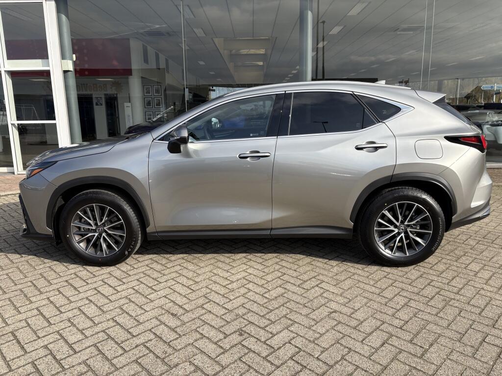 Lexus NX 450h+ AWD Luxury Line | Trekhaak | 1500Kg Trekgew. | Leder | And - Image 3