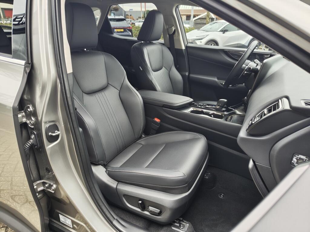 Lexus NX 450h+ AWD Luxury Line | Trekhaak | 1500Kg Trekgew. | Leder | And - Image 32
