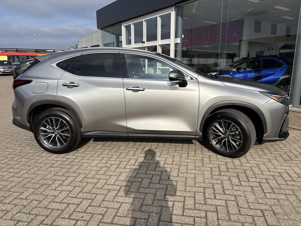 Lexus NX 450h+ AWD Luxury Line | Trekhaak | 1500Kg Trekgew. | Leder | And - Image 5