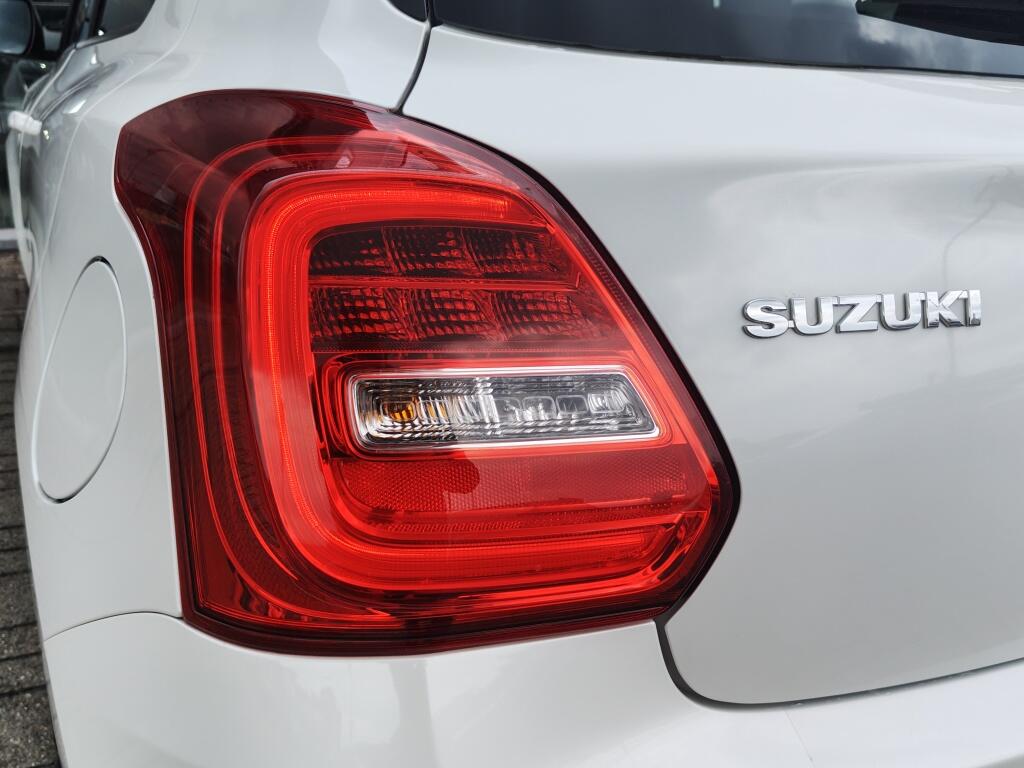 Suzuki Swift 1.2 Select Smart Hybrid | Cruise | Sensoren | Stoelverwarming | - Image 32