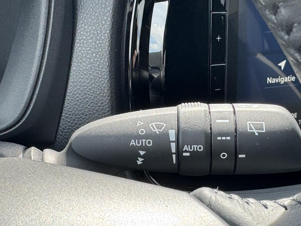 Toyota Aygo X 1.0 VVT-i MT Envy | Sensoren V + A | Stoelverwarming | Apple car - Image 21