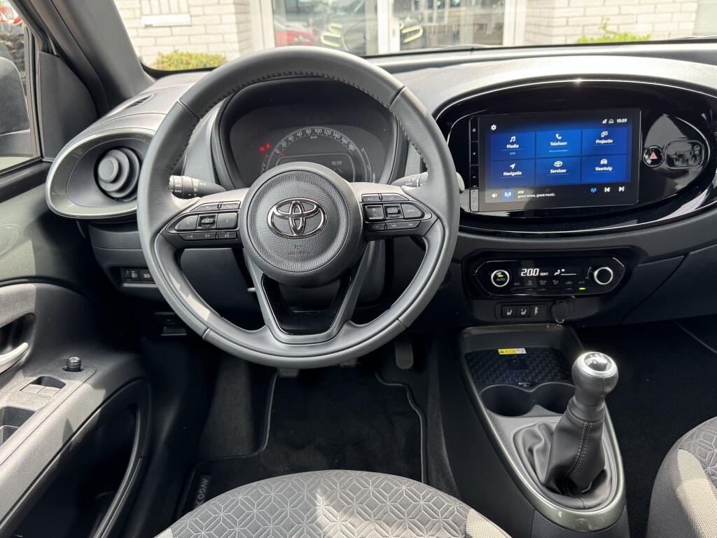 Toyota Aygo X 1.0 VVT-i MT Envy | Sensoren V + A | Stoelverwarming | Apple car - Image 22