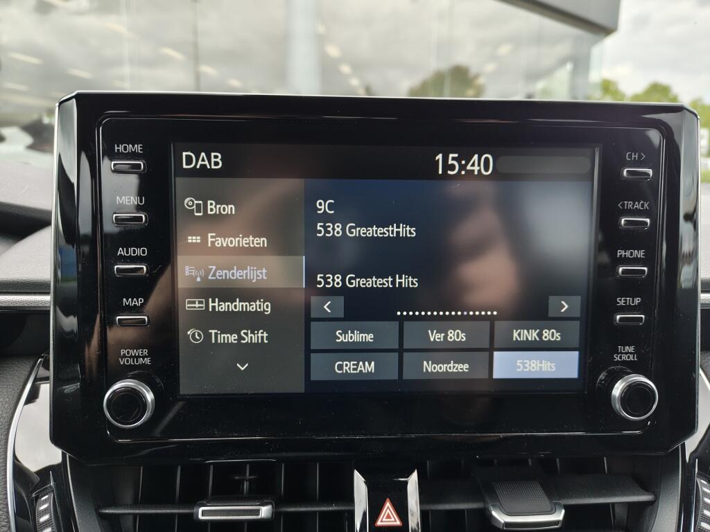 Toyota Corolla Touring Sports 1.8 Hybrid Business Plus | Stoelverwarming | Keyless Entry&Start - Image 16