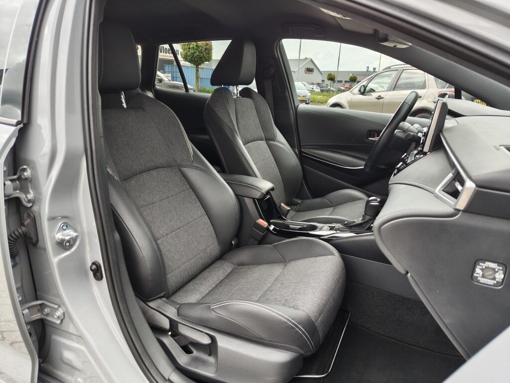 Toyota Corolla Touring Sports 1.8 Hybrid Business Plus | Stoelverwarming | Keyless Entry&Start - Image 28