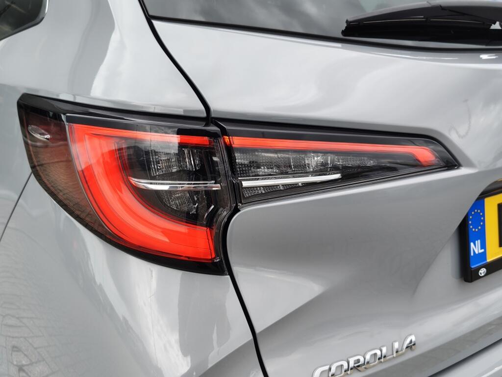 Toyota Corolla Touring Sports 1.8 Hybrid Business Plus | Stoelverwarming | Keyless Entry&Start - Image 35