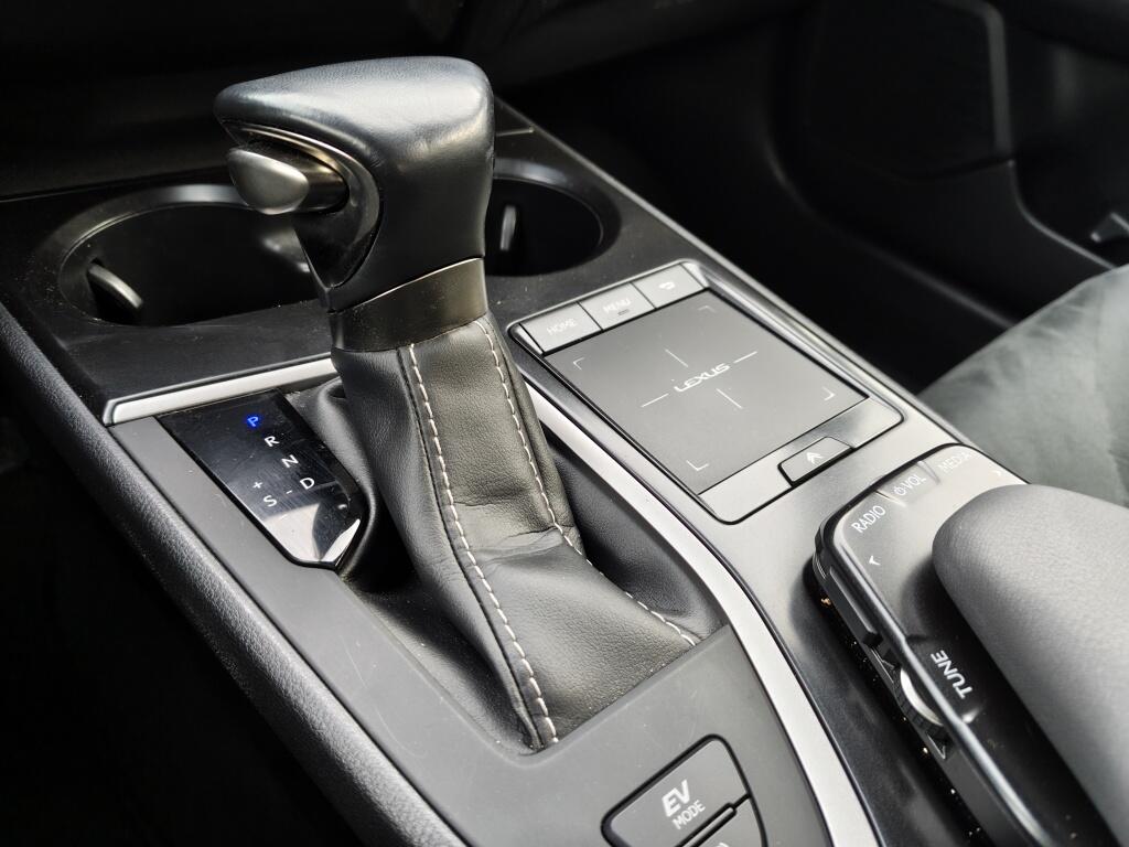 Lexus UX 250h Luxury Line | Sensoren v/a | Stoel & Stuurverwarming | - Image 22