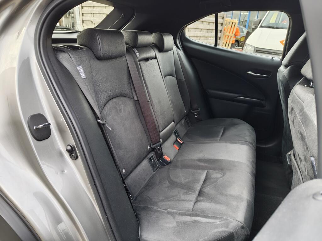 Lexus UX 250h Luxury Line | Sensoren v/a | Stoel & Stuurverwarming | - Image 31