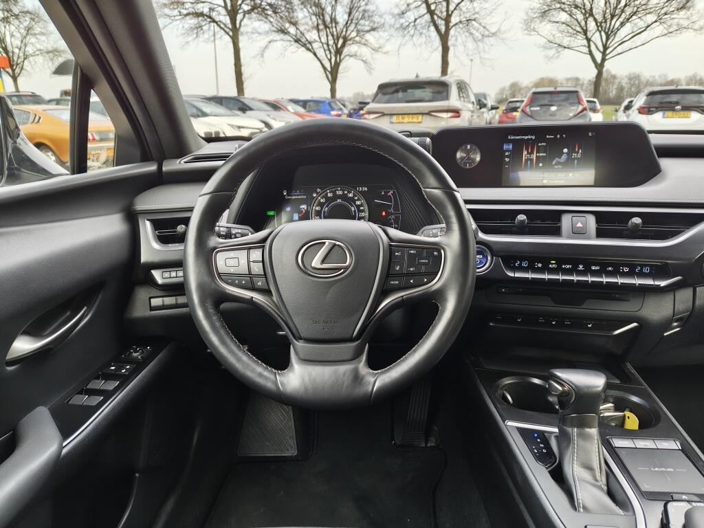 Lexus UX 250h Luxury Line | Sensoren v/a | Stoel & Stuurverwarming | - Image 8