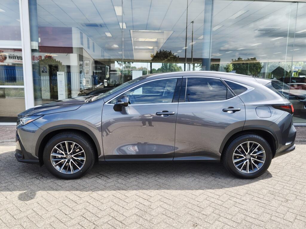 Lexus NX 450h+ AWD Luxury Line | Trekhaak | 1500Kg Trekgew. | Leder | And - Image 3