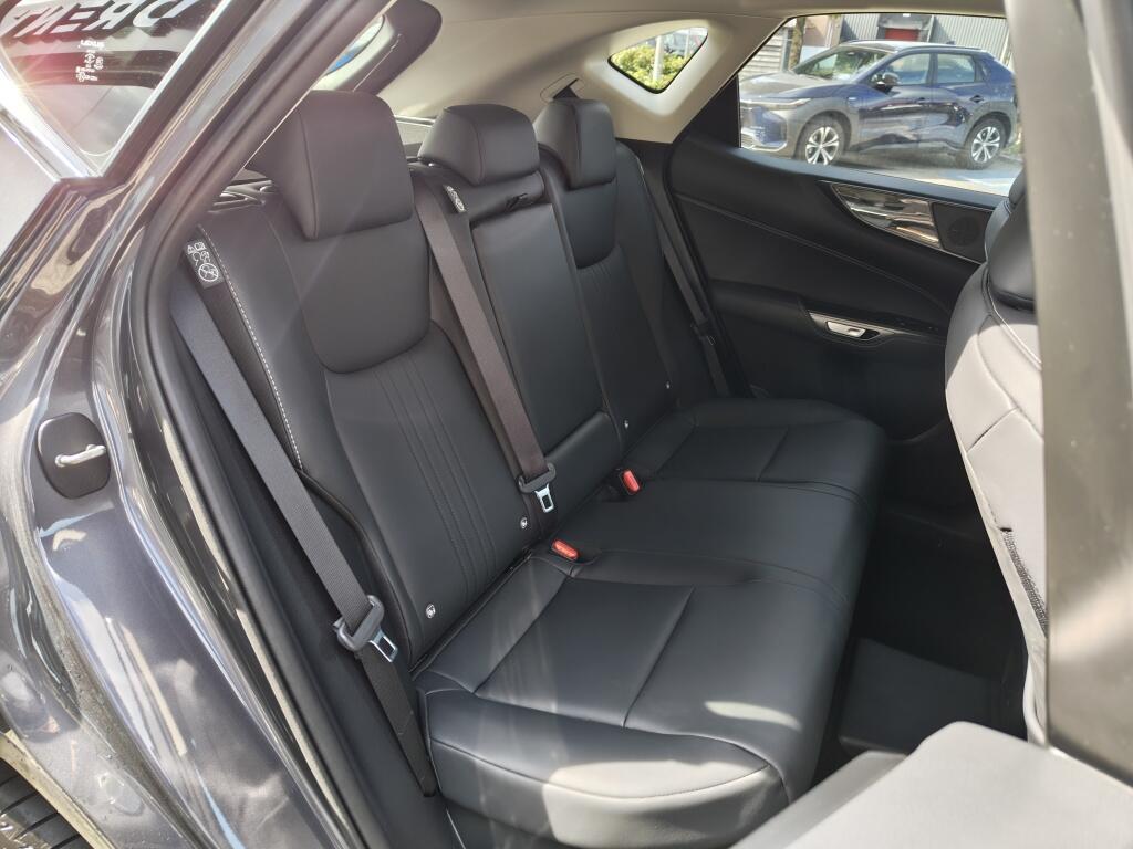Lexus NX 450h+ AWD Luxury Line | Trekhaak | 1500Kg Trekgew. | Leder | And - Image 34