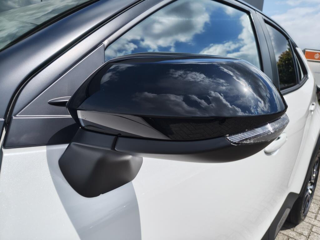 Toyota Yaris Cross 1.5 Hybrid 130 GR SPORT | Sensoren v/a | El. Achterklep | Androi - Image 37