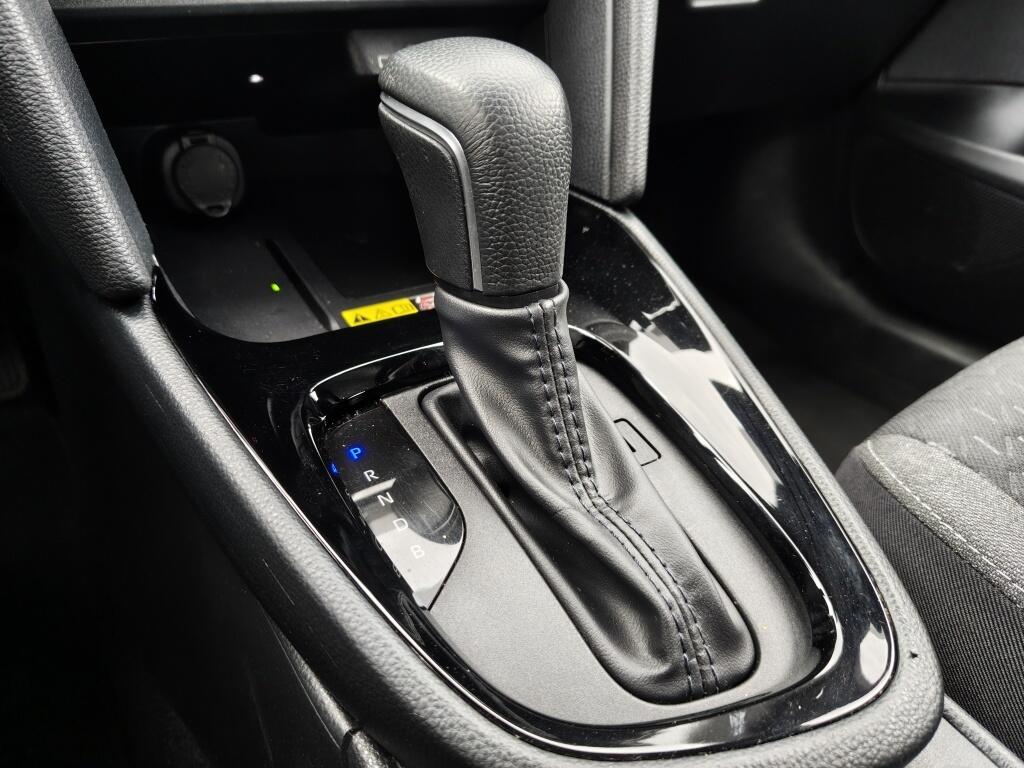 Toyota Yaris Cross 1.5 Hybrid 115 Dynamic | Stoel/Stuurverwarming | Android Auto - Image 19