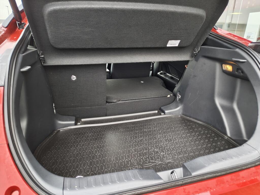 Toyota C-HR 1.8 Hybrid 140 First Edition | All-Season | Navi | Sensoren v/a - Image 36