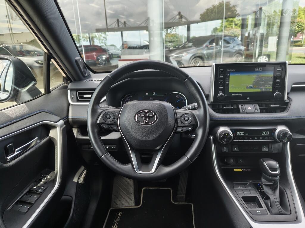 Toyota RAV4 2.5 Hybrid Style Bi-Tone | Schuifkanteldak | Leder/Alcantara | J - Image 10