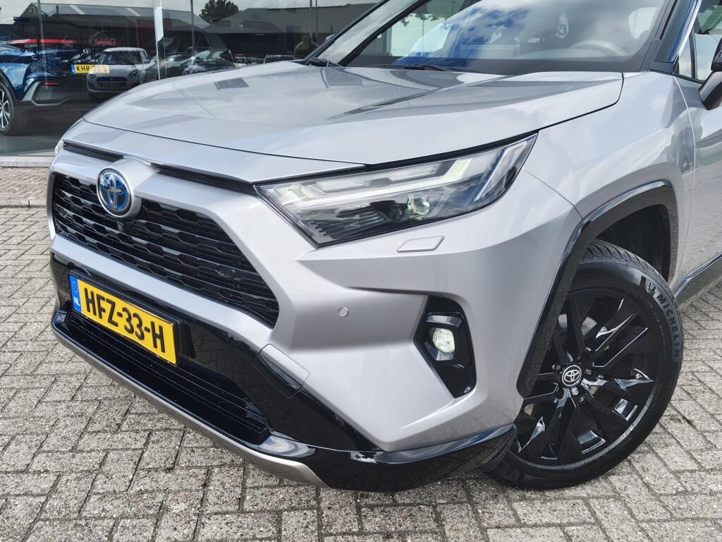 Toyota RAV4 2.5 Hybrid Style Bi-Tone | Schuifkanteldak | Leder/Alcantara | J - Image 2