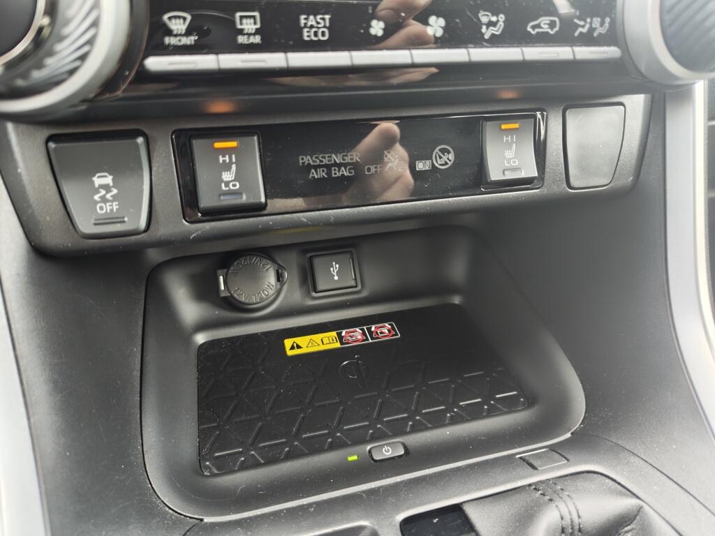 Toyota RAV4 2.5 Hybrid Style Bi-Tone | Schuifkanteldak | Leder/Alcantara | J - Image 22