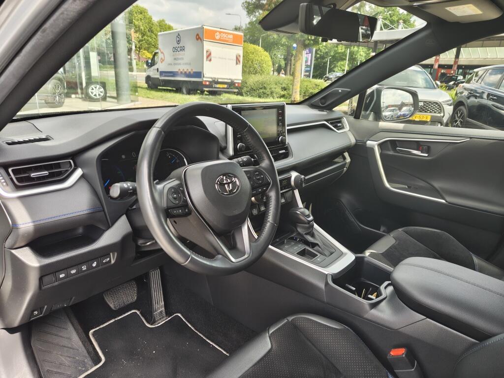 Toyota RAV4 2.5 Hybrid Style Bi-Tone | Schuifkanteldak | Leder/Alcantara | J - Image 29