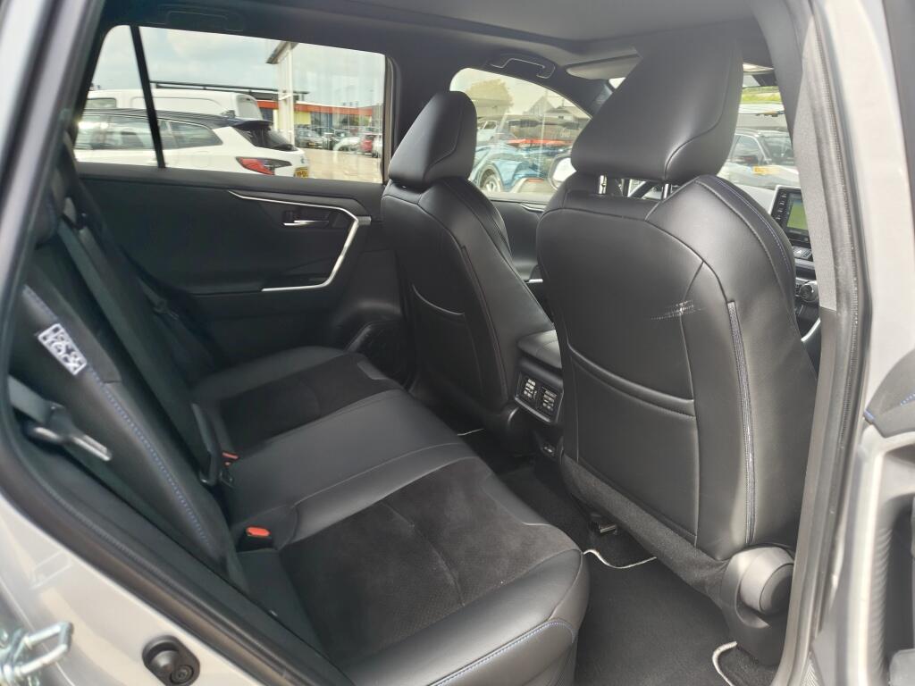 Toyota RAV4 2.5 Hybrid Style Bi-Tone | Schuifkanteldak | Leder/Alcantara | J - Image 33