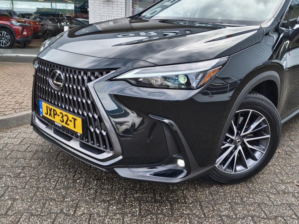Lexus NX 450h+ AWD Luxury Line | Trekhaak | 1500Kg Trekgew. | Leder | And - Image 2