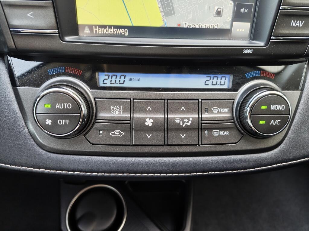 Toyota RAV4 2.0 Dynamic 4WD | 1500KG Trekgew. | Trekhaak | Navi | - Image 19
